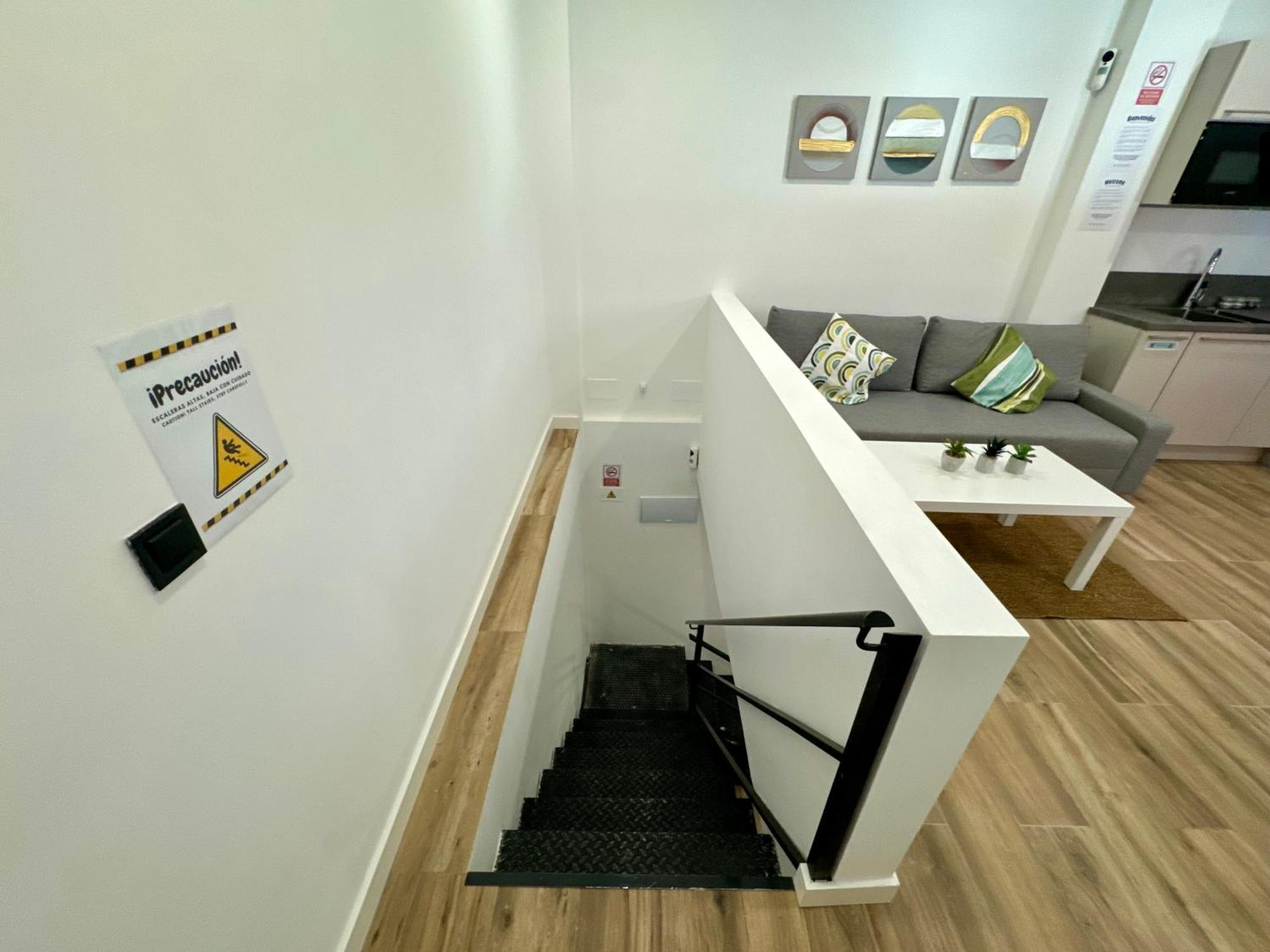 Apartamentos Castillejos มาดริด ภายนอก รูปภาพ