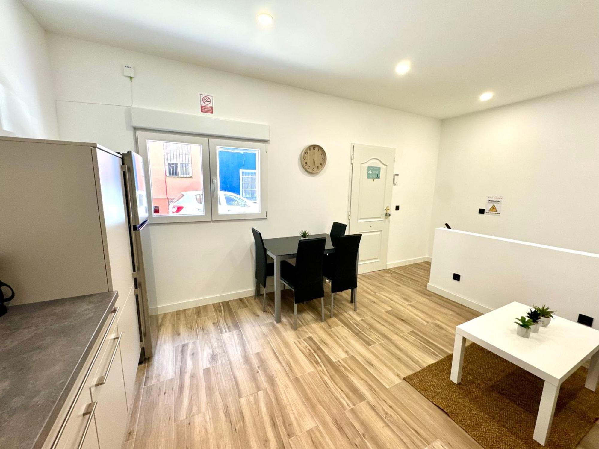 Apartamentos Castillejos มาดริด ภายนอก รูปภาพ